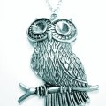 Pöllö-kaulakoru