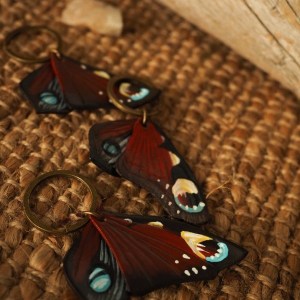 Neitoperhos-avaimenperä